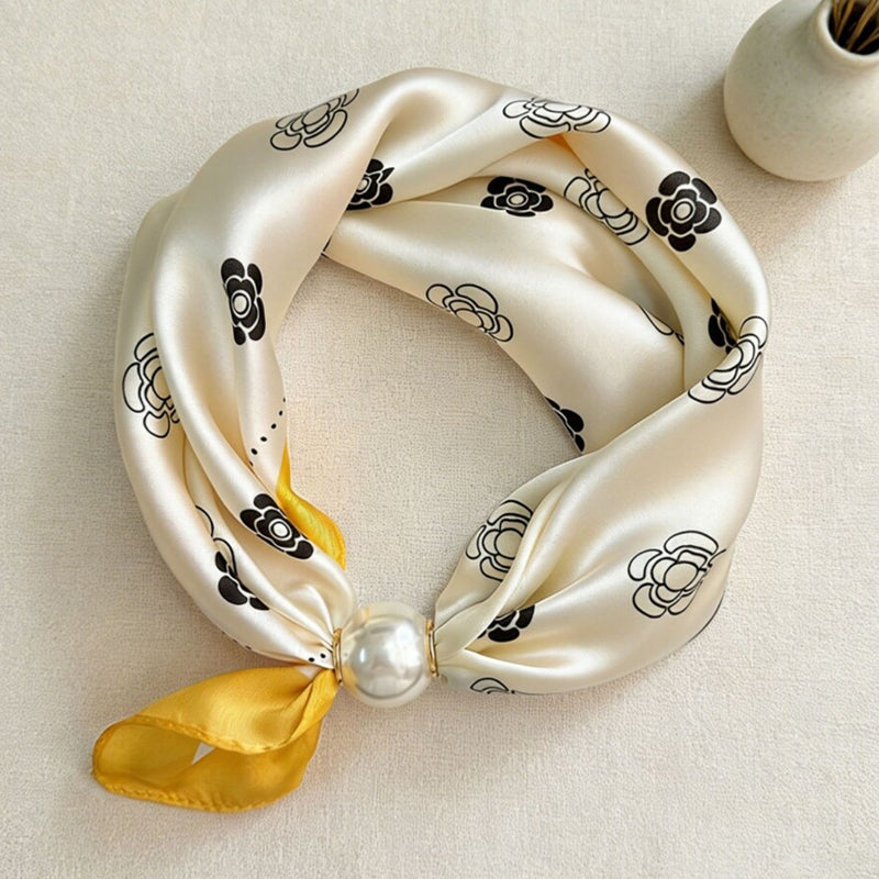 🧣 Halsband med magnetlås och mönstrad scarf: Elegant 2-i-1-scarf med tryck! ✨